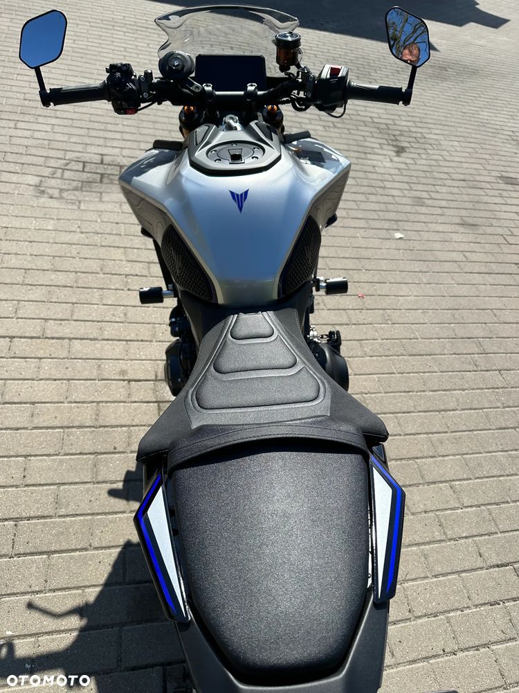 Yamaha MT - 9