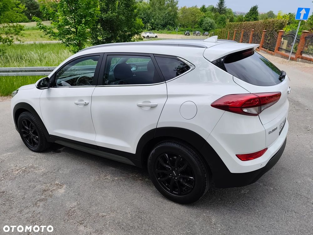 Hyundai Tucson blue 1.7 CRDi 2WD Passion - 36