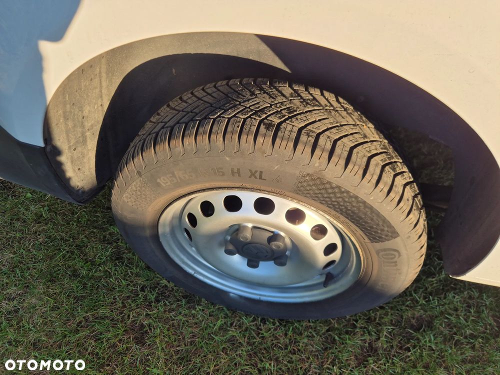 Volkswagen Caddy maxi - 8