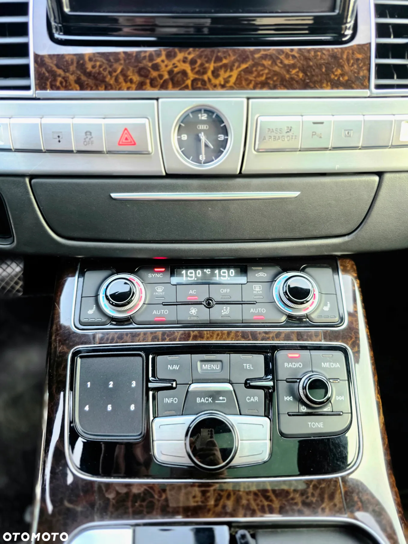 Audi A8 4.2 TDI Quattro - 27