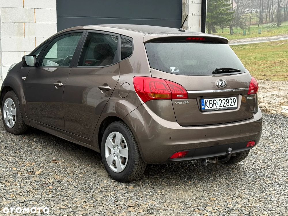 Kia Venga 1.4 CVVT Dream Team Edition - 17