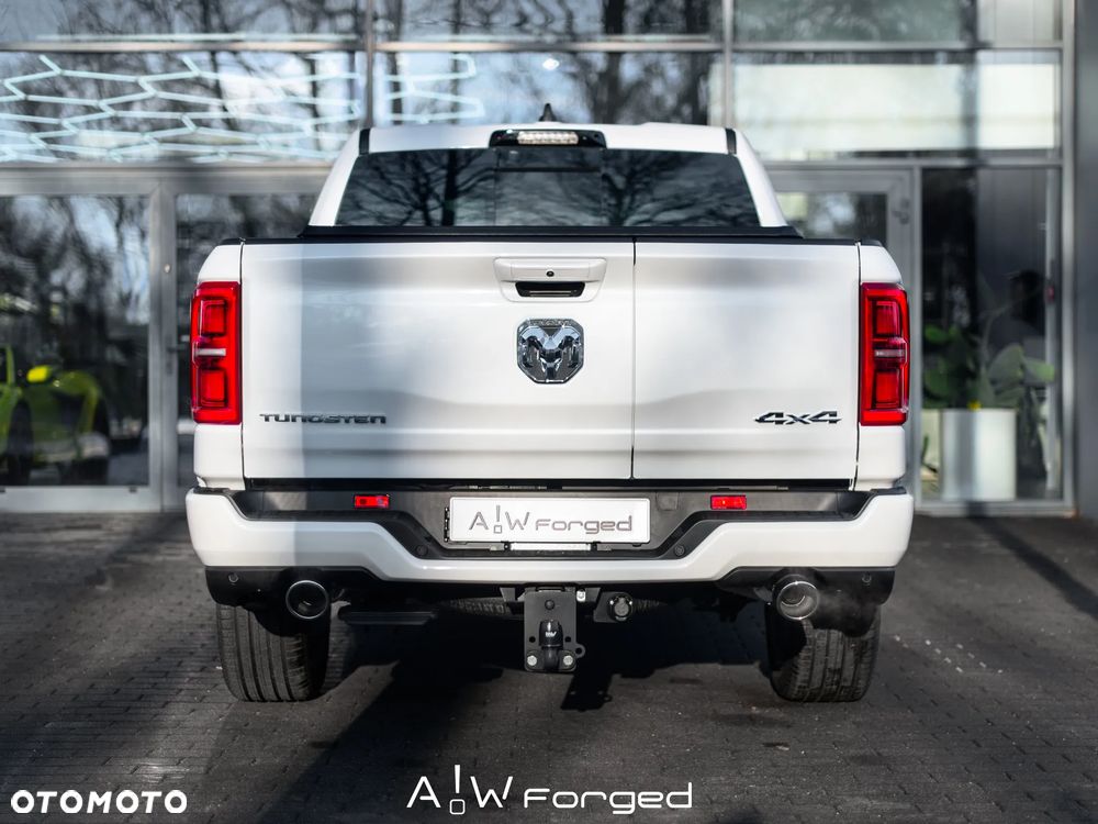 RAM 1500 Tungsten - 9