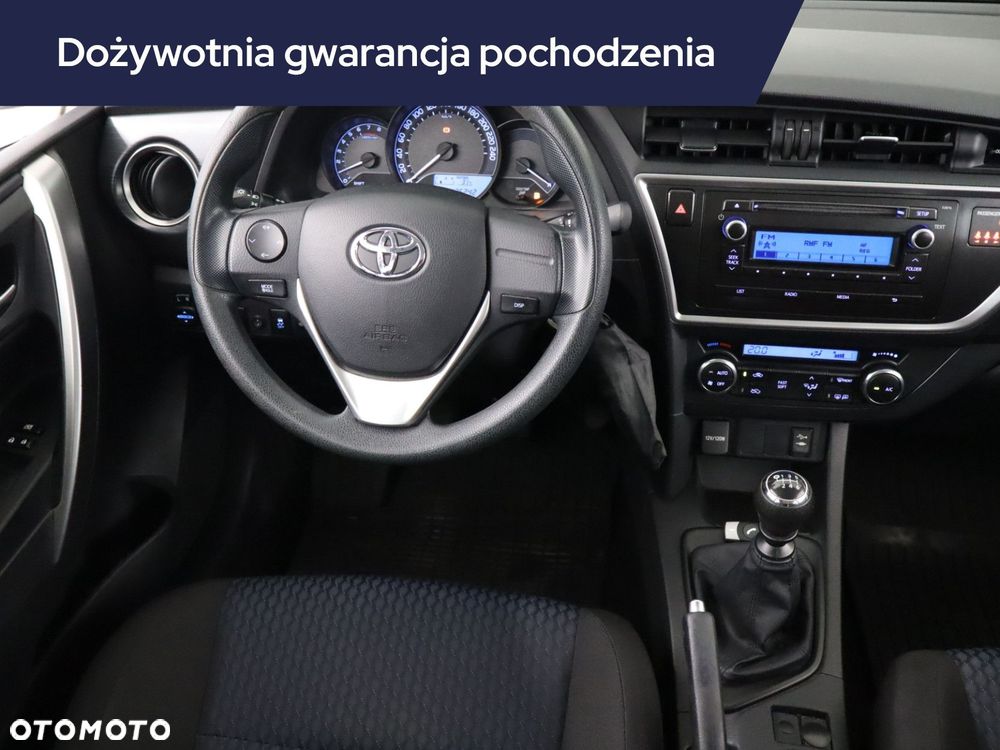 Toyota Auris - 9