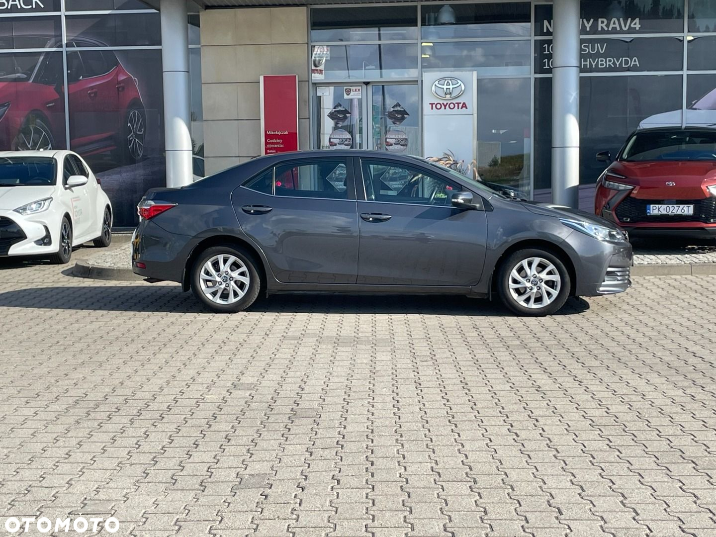 Toyota Corolla - 8