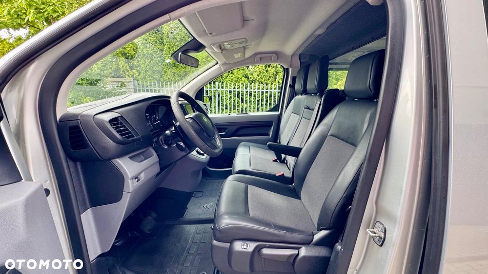 Citroën Jumpy Toyota Proace Peugeot Expert 177KM Automat podwójne drzwi z obu stron 180 AUTOMATYCZNA skrzynia biegów 2.0 D - 9