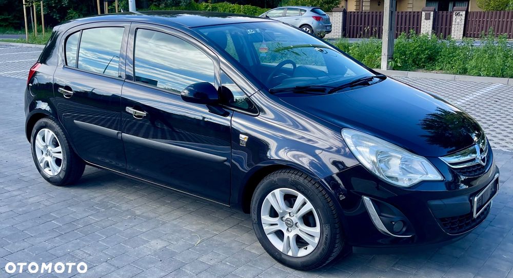Opel Corsa 1.2 16V Cosmo - 13