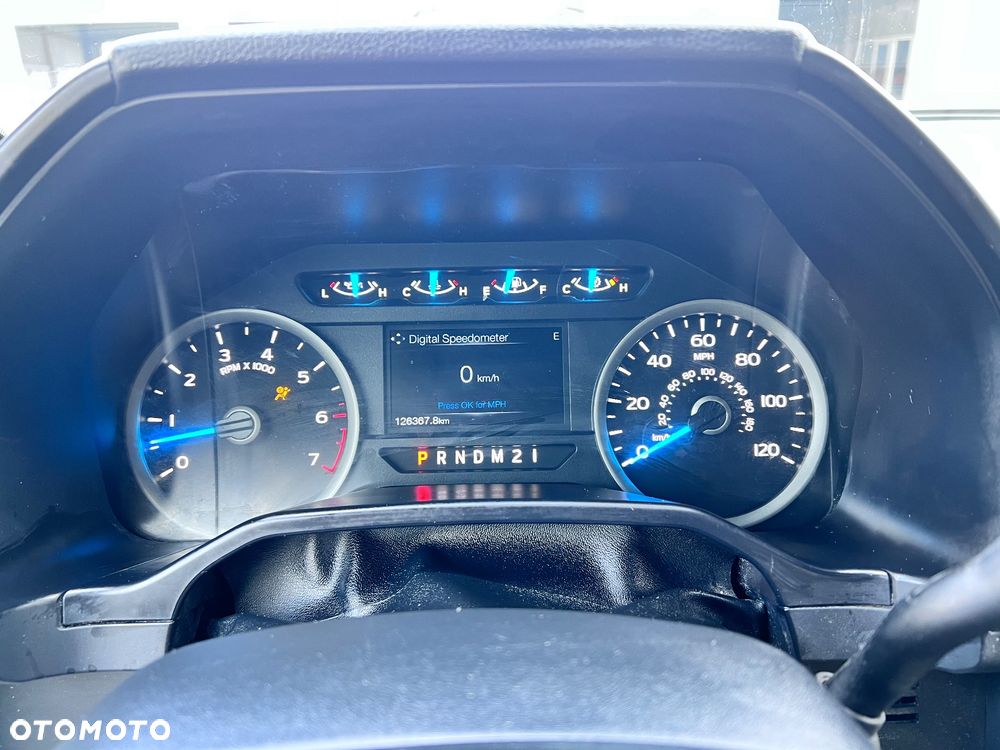 Ford F150 - 6