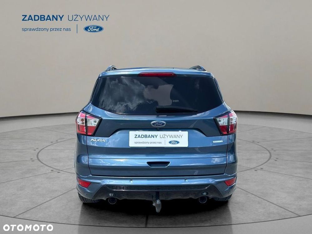 Ford Kuga - 8