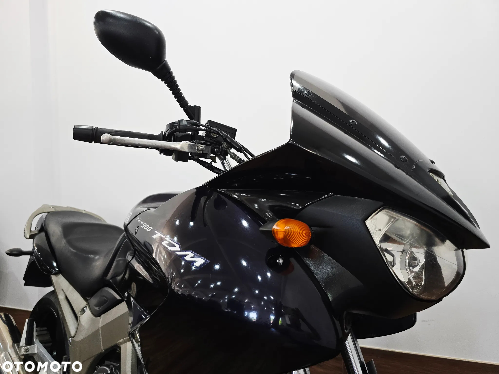 Yamaha TDM - 32