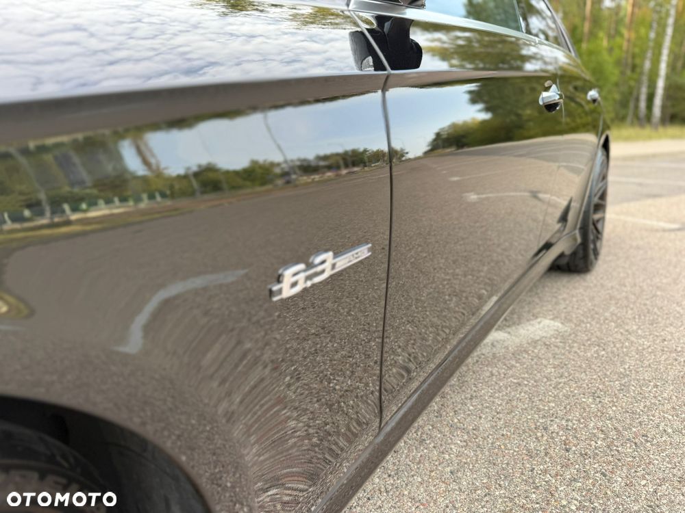 Mercedes-Benz CLS 63 AMG - 13