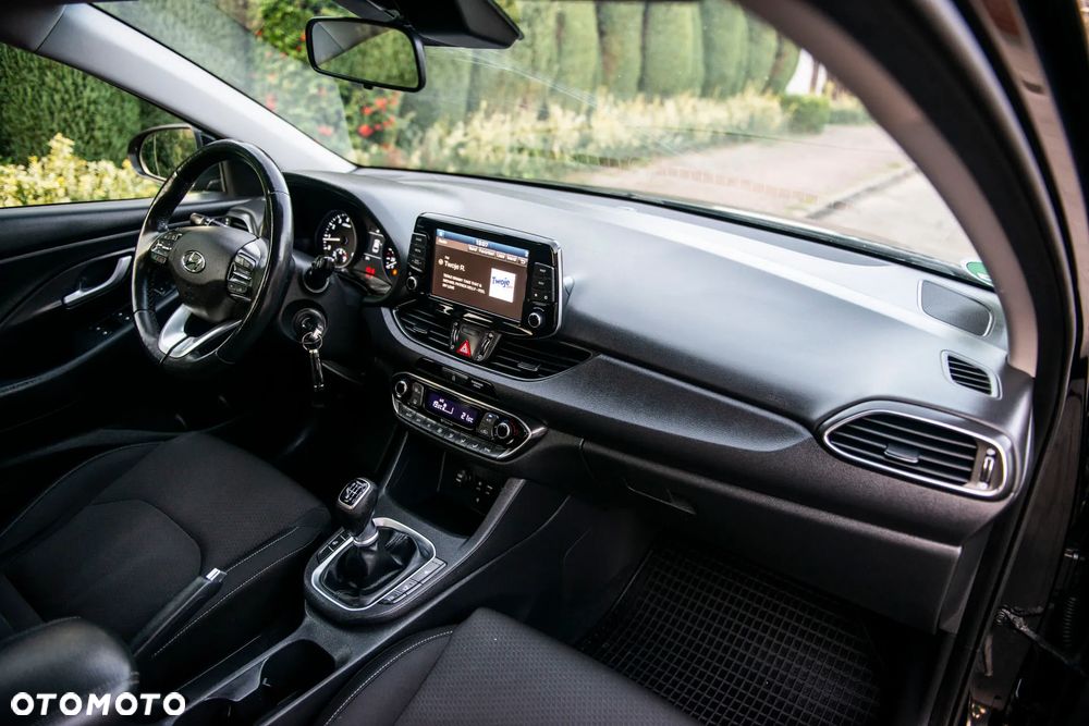 Hyundai i30 1.4 T-GDI YES!+ - 39