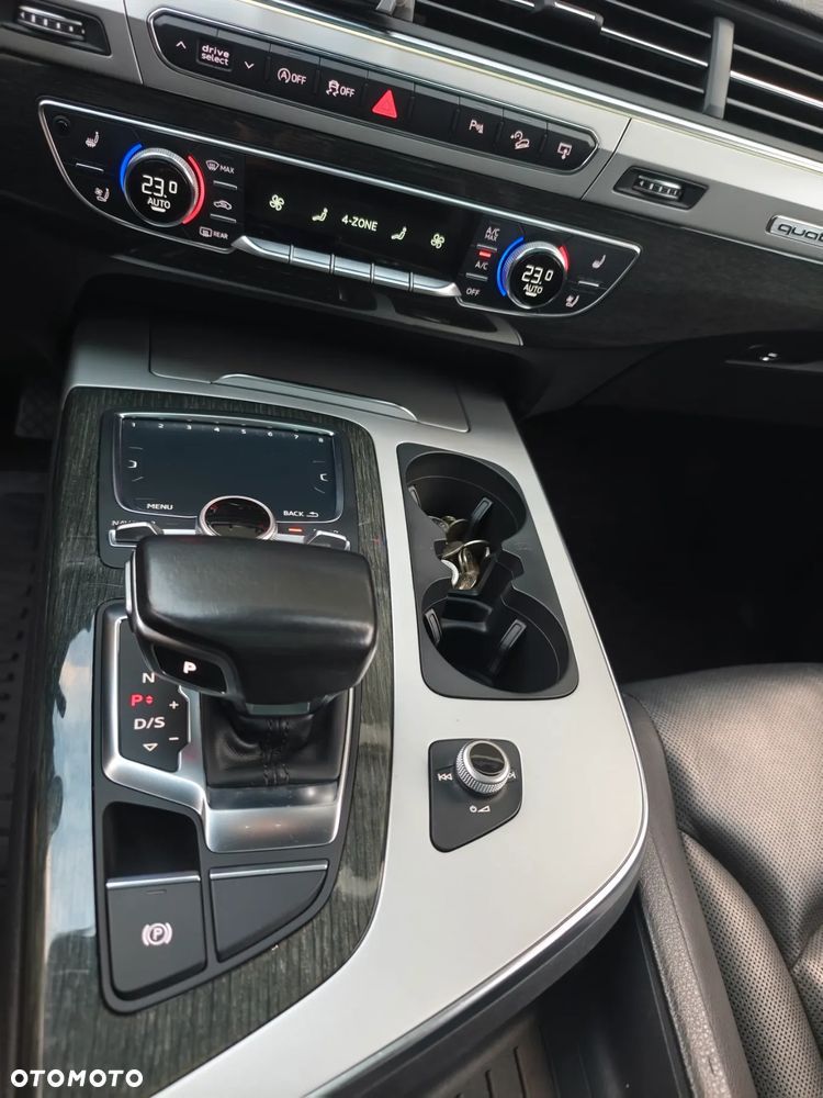 Audi Q7 3.0 TFSI Quattro Tiptronic - 21
