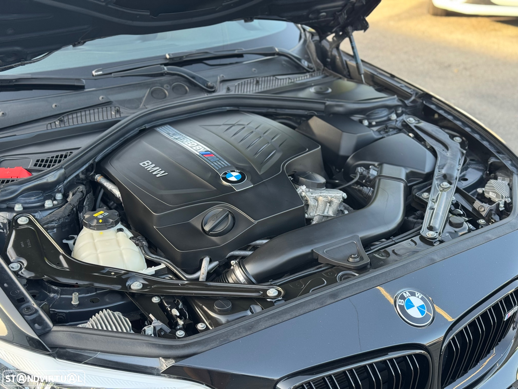 BMW M2 Auto - 33