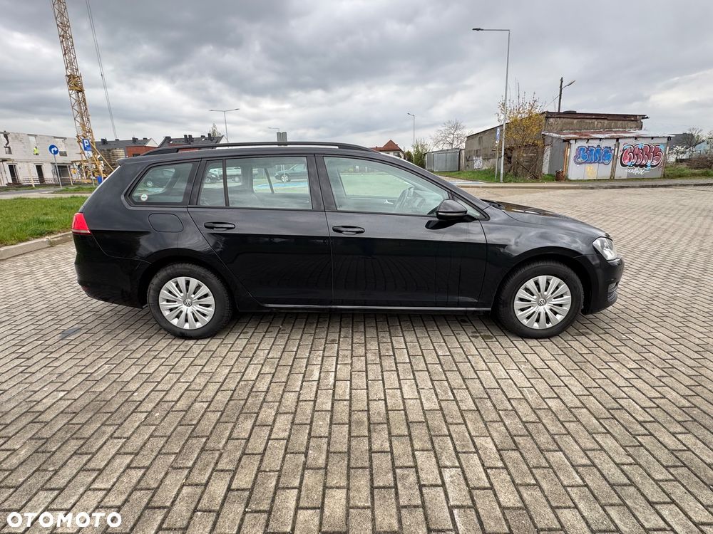 Volkswagen Golf 1.6 TDI BMT Trendline - 4