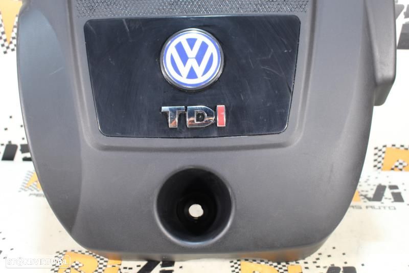 Tampa De Motor Volkswagen Golf Iv (1J1)  038103925 / 038103925Aj / 038 - 3