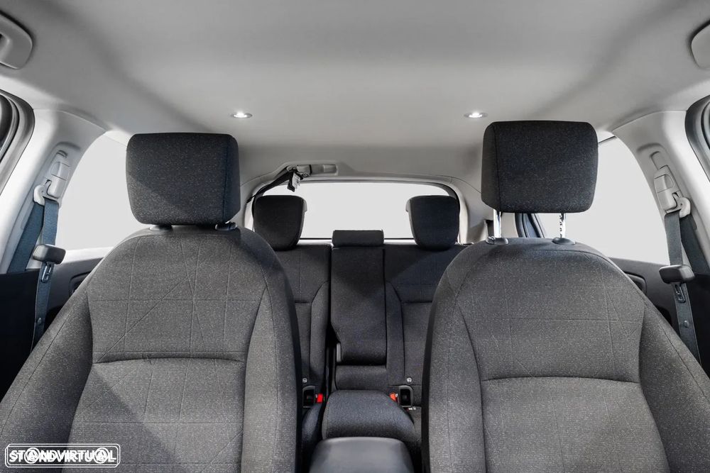 Honda HR-V 1.5 i-MMD e:HEV Elegance — fotografia 6