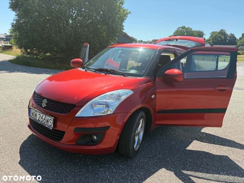 Suzuki Swift - 1