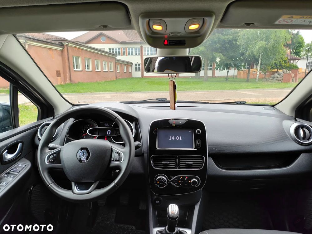Renault Clio 1.2 16V Limited - 10