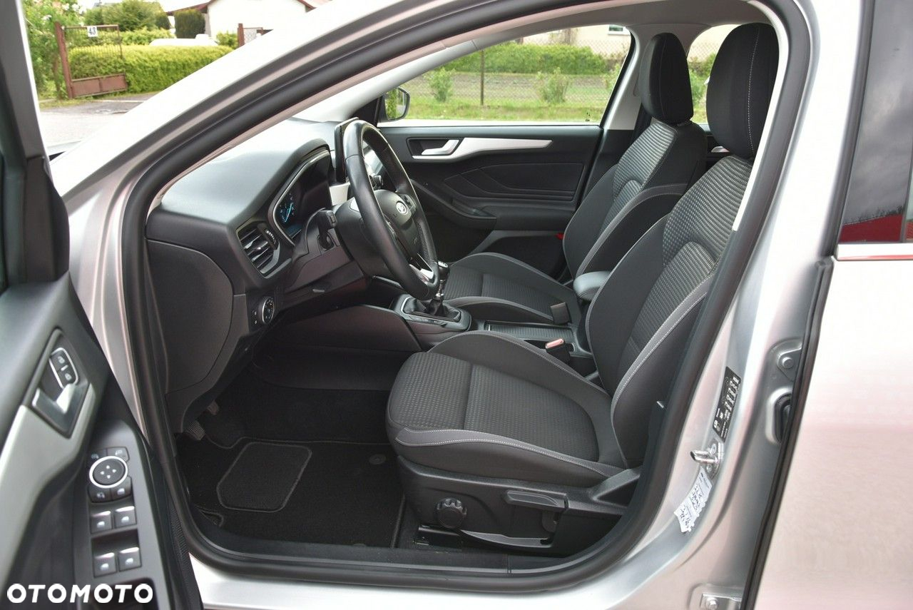Ford Focus - 18