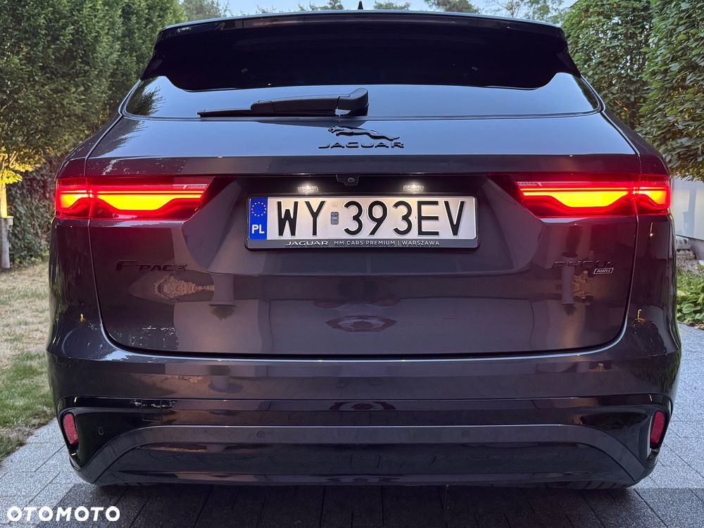 Jaguar F-Pace 2.0 P400e PHEV AWD R-Dynamic HSE - 18
