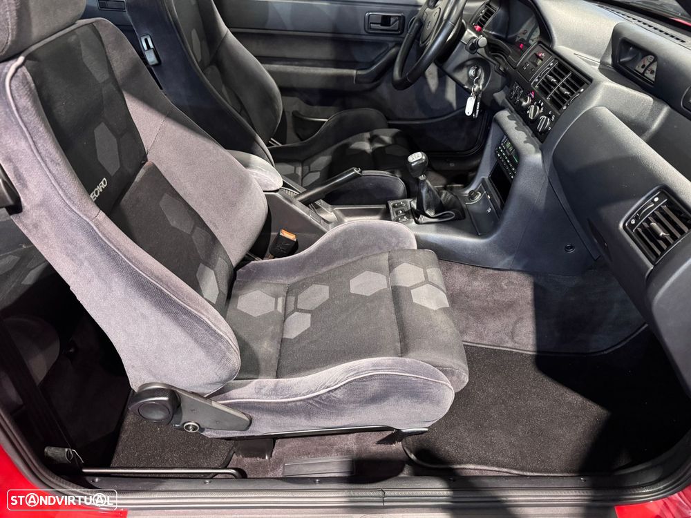 Ford Escort 2.0i RS Cosworth - 23