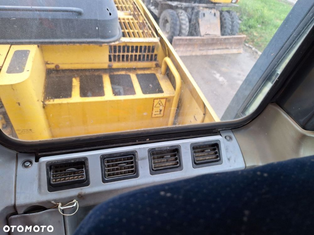 Komatsu Pw 200-7 4X4 - 22