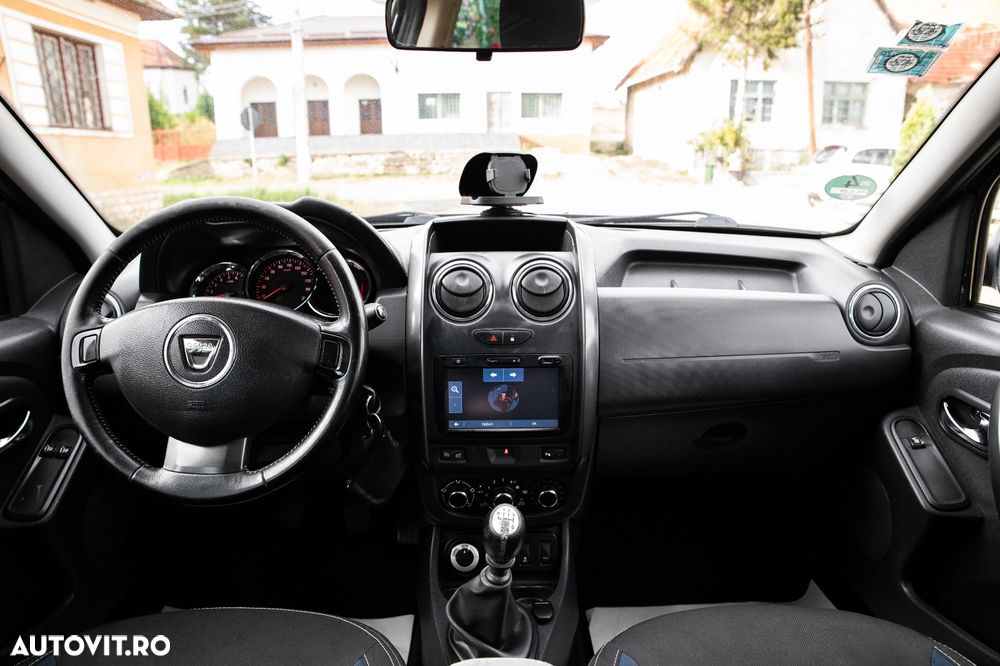 Dacia Duster 1.5 dCi 4x4 Prestige - 13