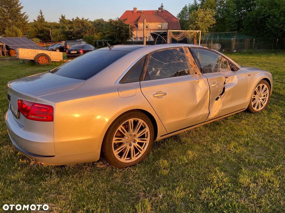 Audi A8 4.2 TDI L Quattro - 23