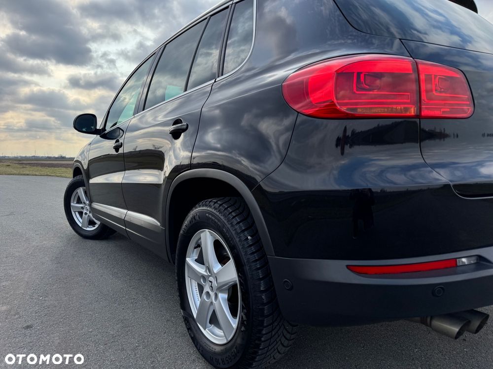 Volkswagen Tiguan 1.4 TSI BlueMotion Technology Lounge Sport & Style - 24