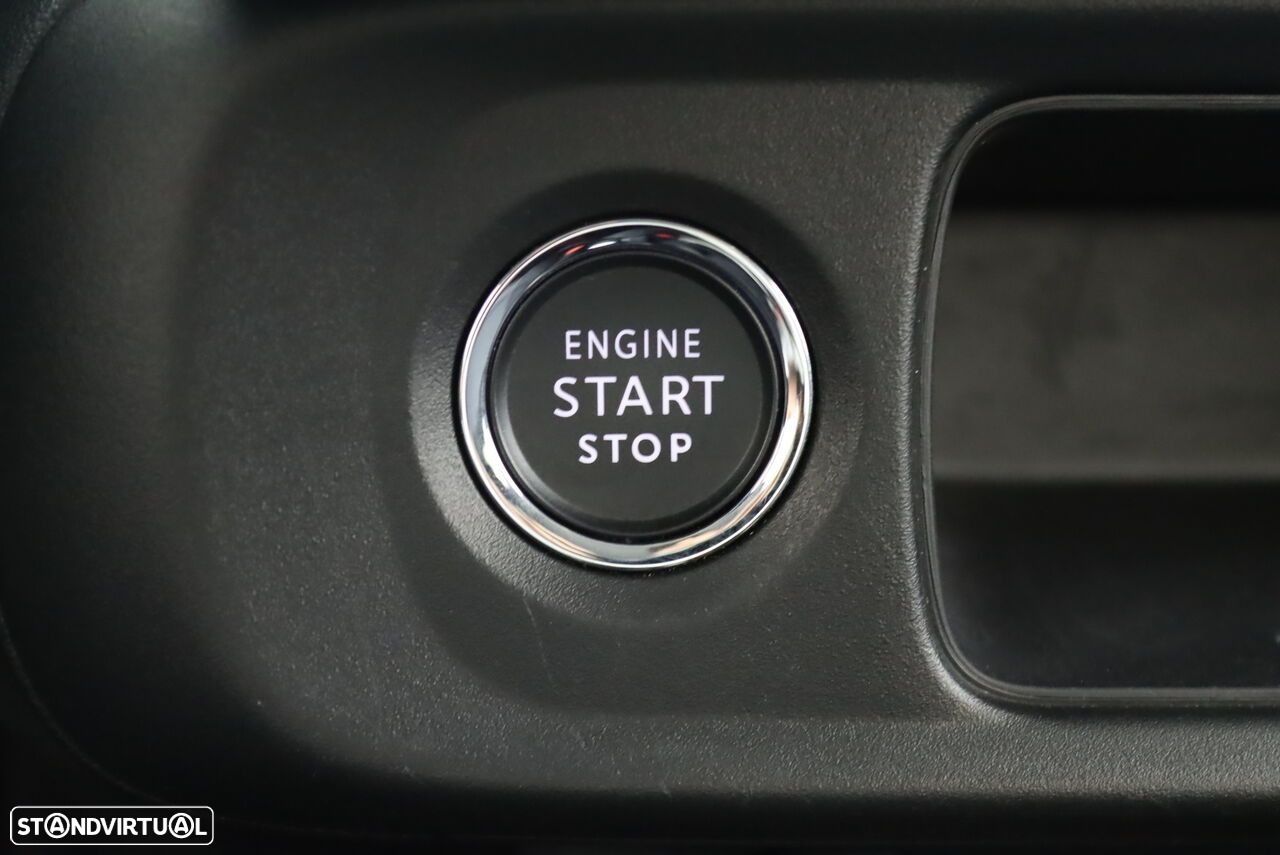 Citroën C3 1.2 PureTech Max EAT6 - 25