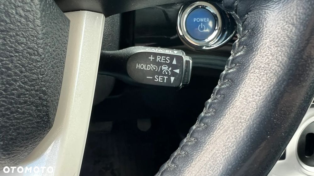 Toyota Prius Plug-in 1.8 Hybrid Prestige - 27