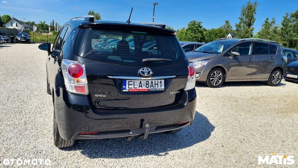 Toyota Verso - 37