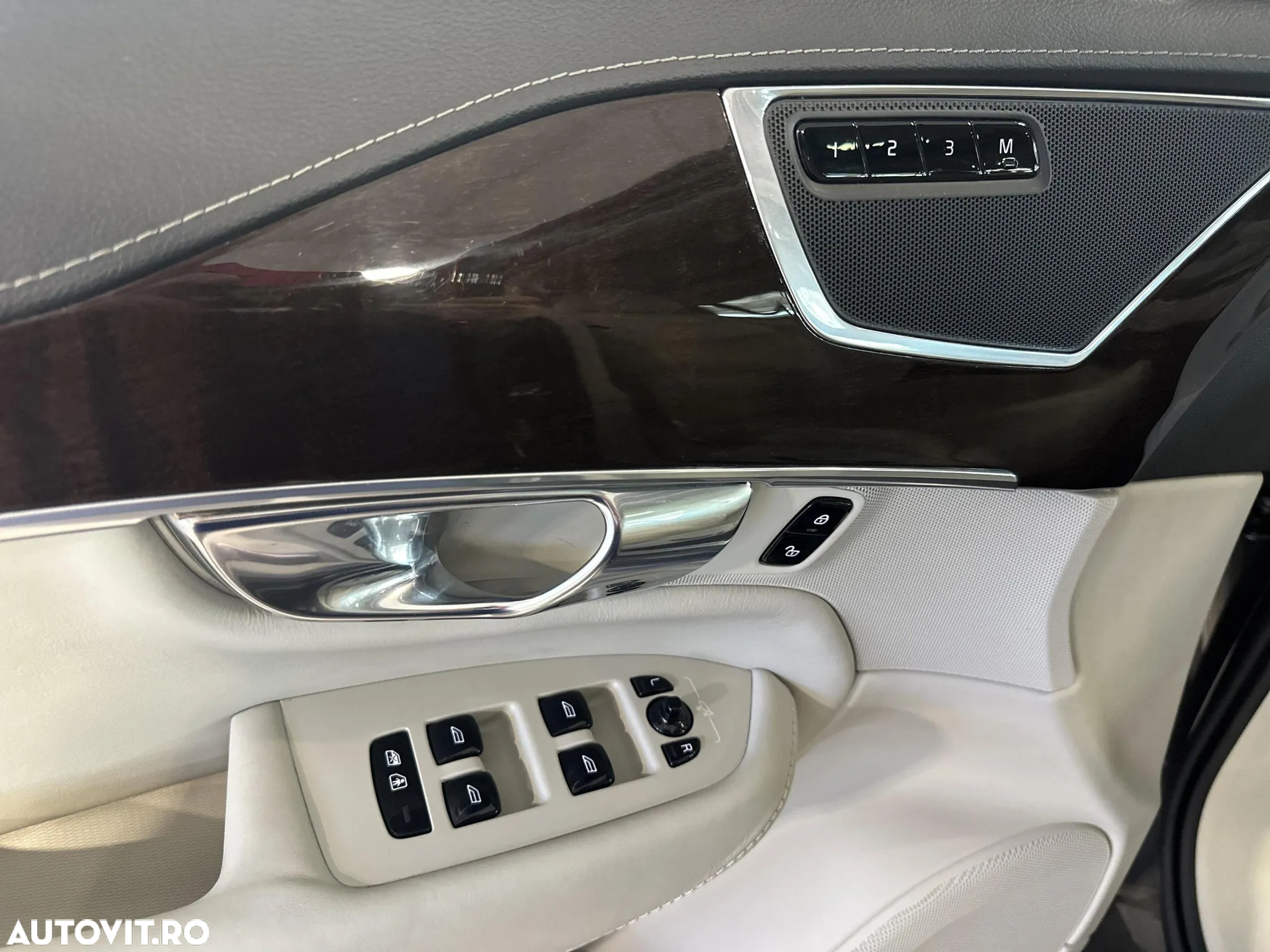 Volvo XC 90 Recharge T8 eAWD Inscription - 14