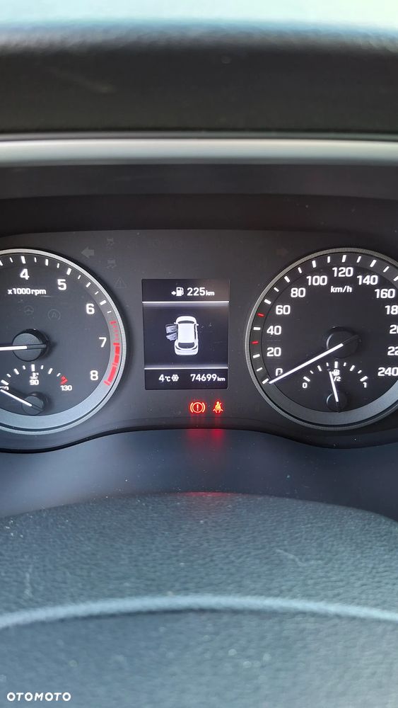 Hyundai Tucson 1.6 GDI BlueDrive Comfort 2WD - 8