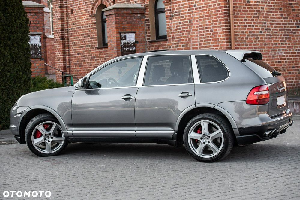 Porsche Cayenne Turbo Tiptronic S - 14