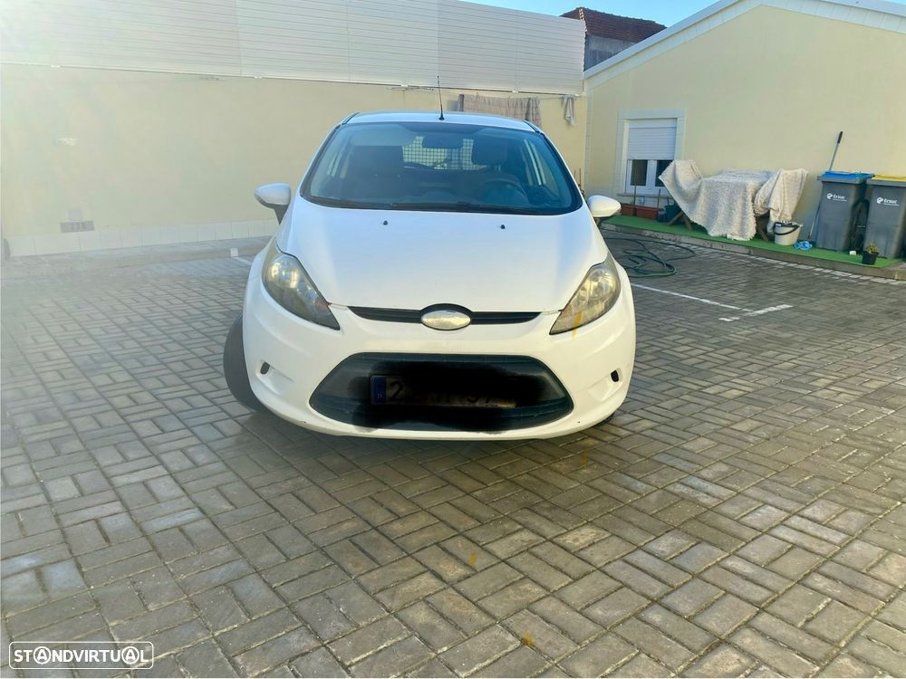 Ford Fiesta 1.4 TDCI Titanium - 2