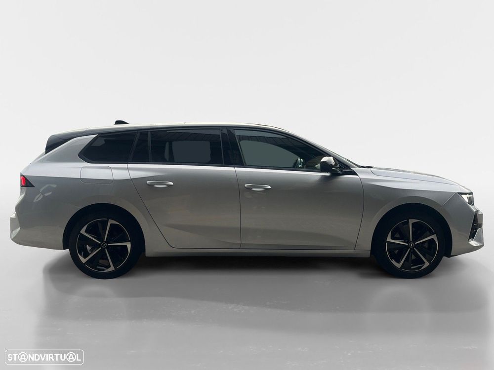 Opel Astra Sports Tourer 1.2 T GS — fotografia 6