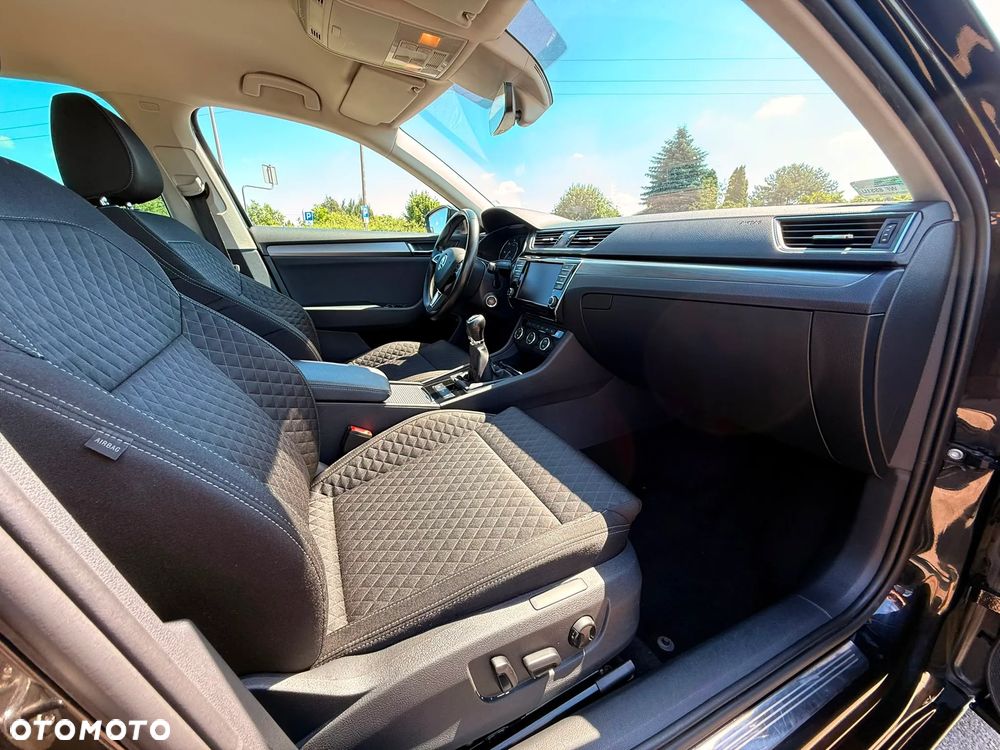 Skoda Superb 2.0 TDI Ambition - 19