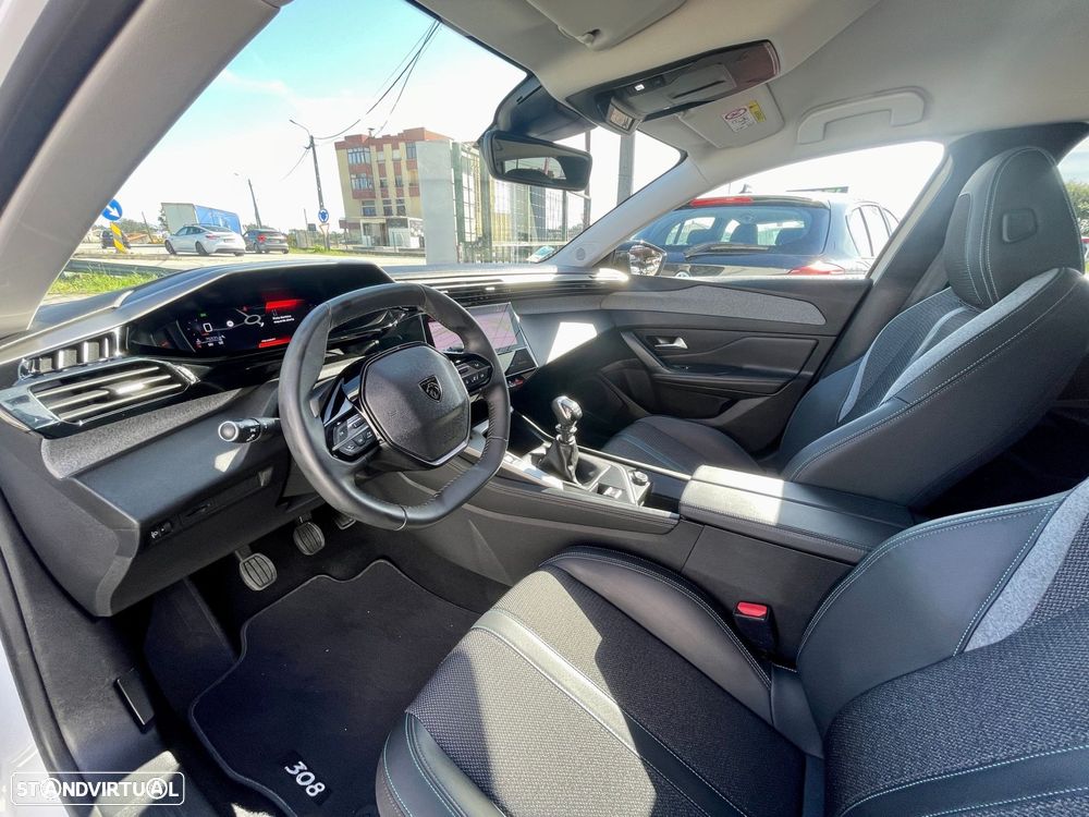 Peugeot 308 SW 1.2 PureTech Allure - 13