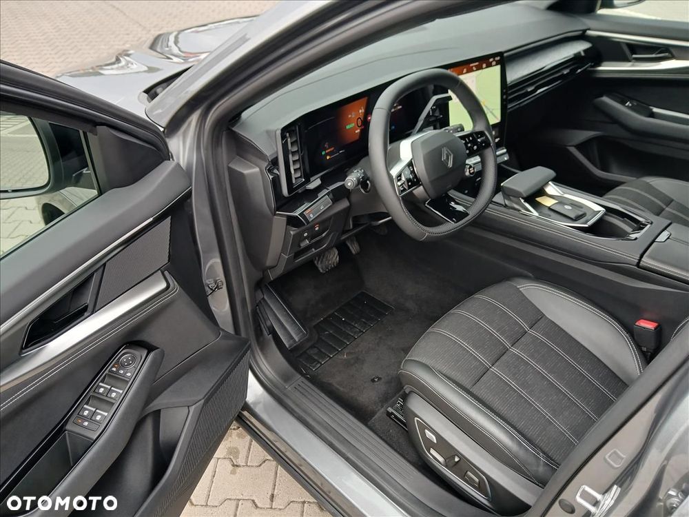 Renault Austral 1.2 E-Tech Full Hybrid 200 Techno MMT - 8