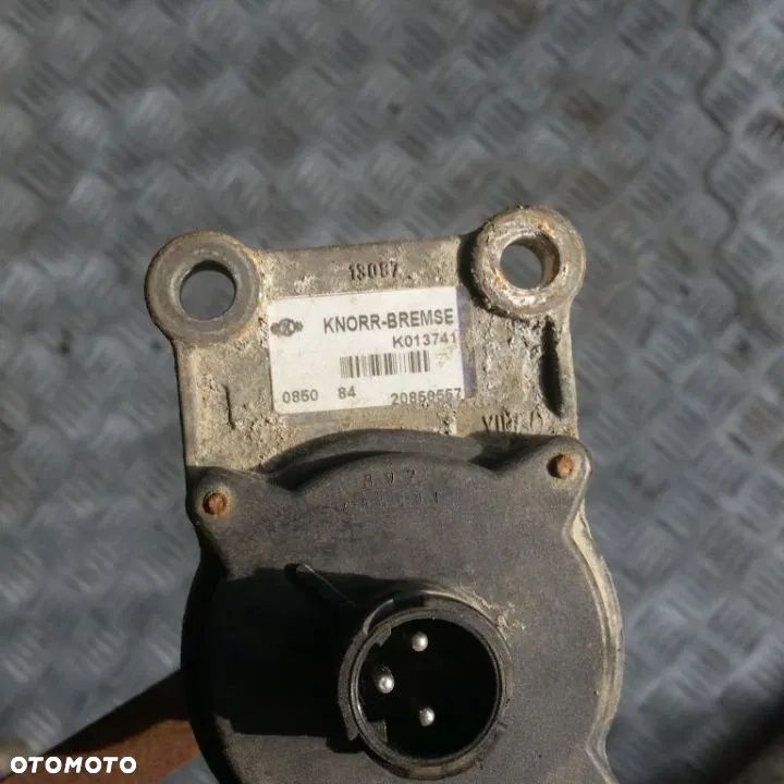 Zawór regulacji ciśnienia K013741 MIDLUM DXI - 2
