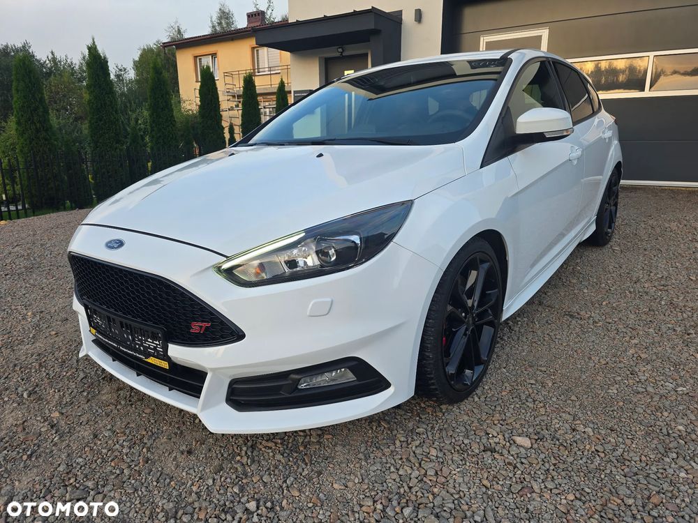 Ford Focus - 3