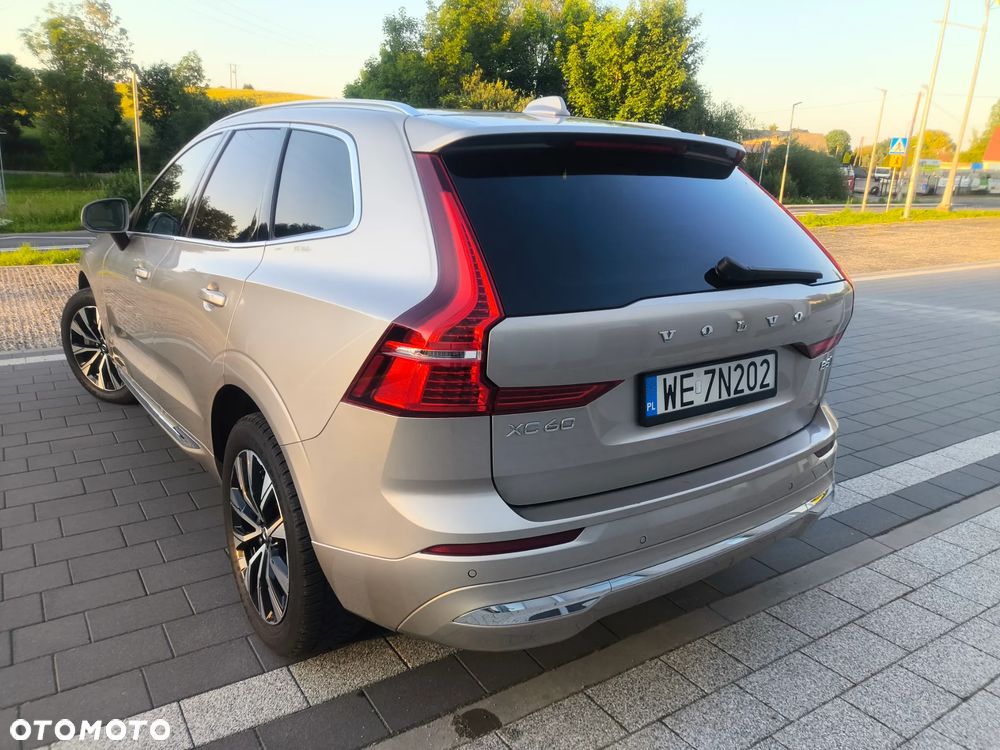 Volvo XC 60 B5 B AWD Plus Bright - 7