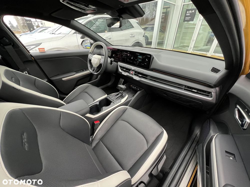 Kia K4 1.6 T-GDI GT Line - 27