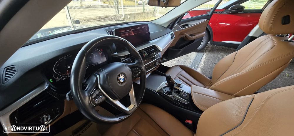 BMW 520 d Line Luxury Auto - 19