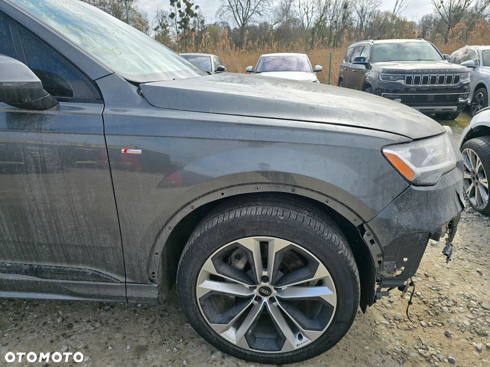 Audi Q7 - 4