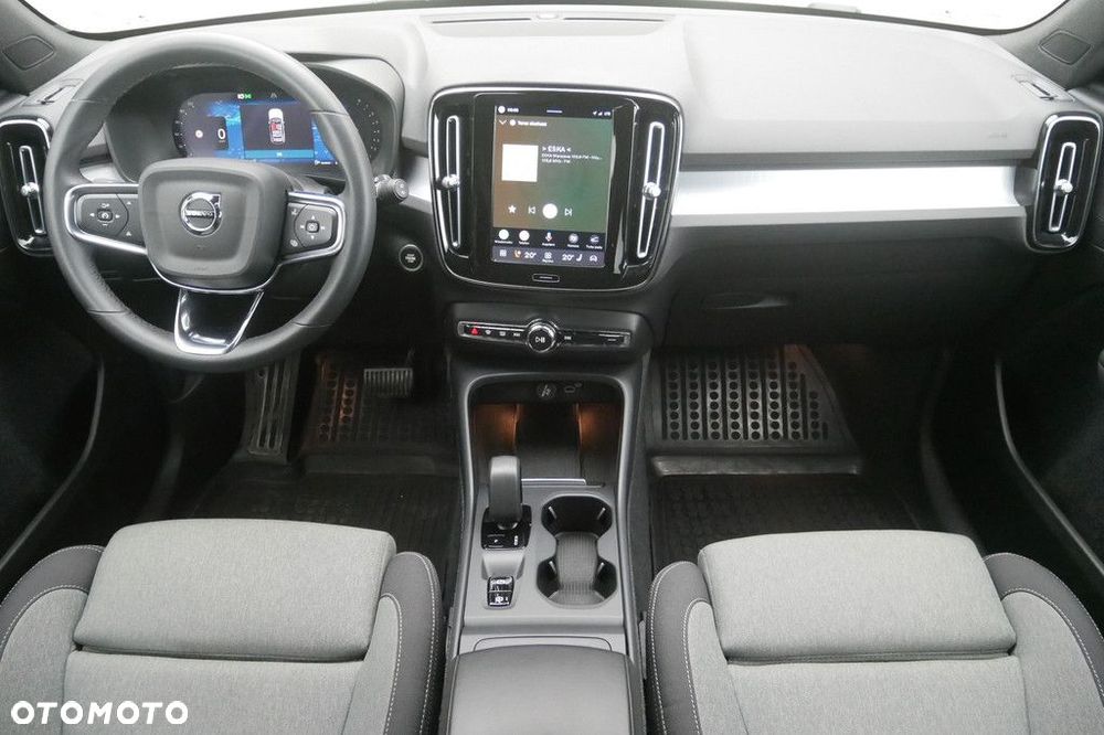 Volvo XC 40 - 8