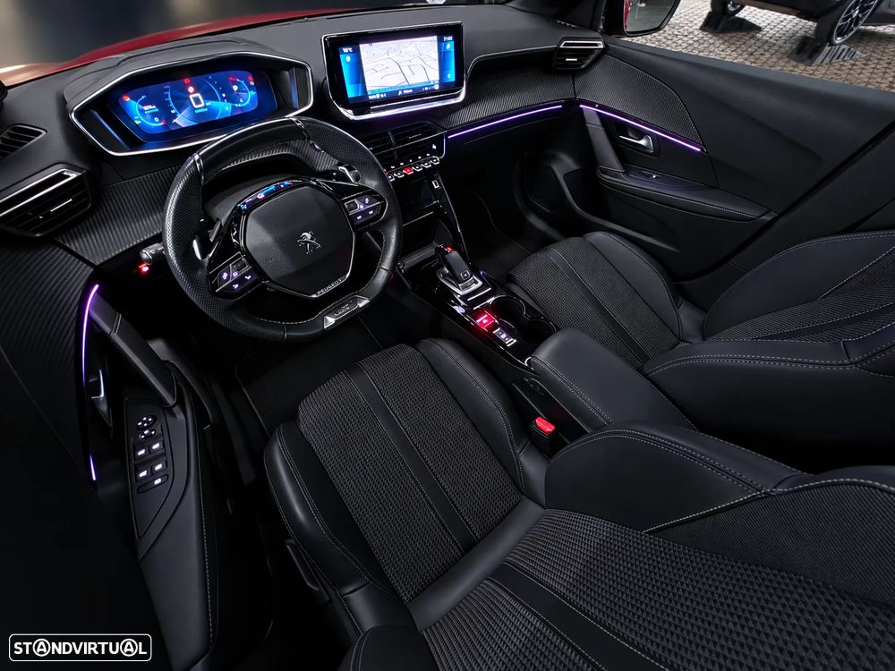 Peugeot 208 1.2 PureTech GT Line EAT8 - 6