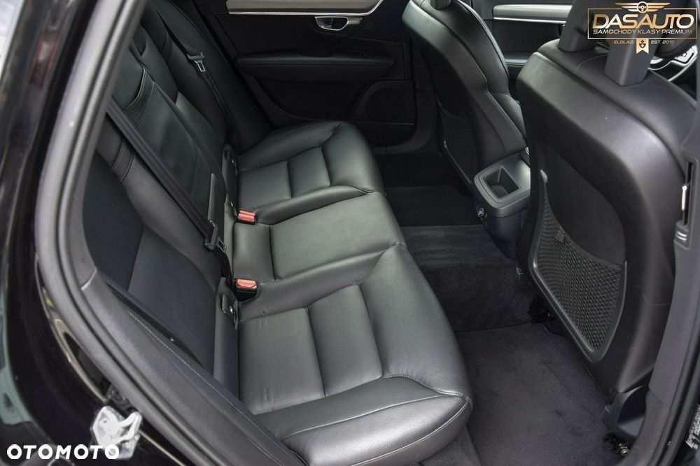 Volvo V90 D5 SCR AWD Inscription - 31