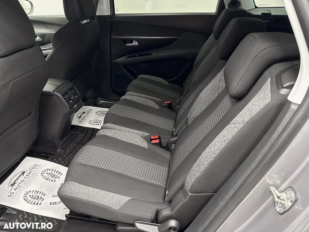 Peugeot 5008 PureTech 130 Stop & Start Active Business-Paket - 19